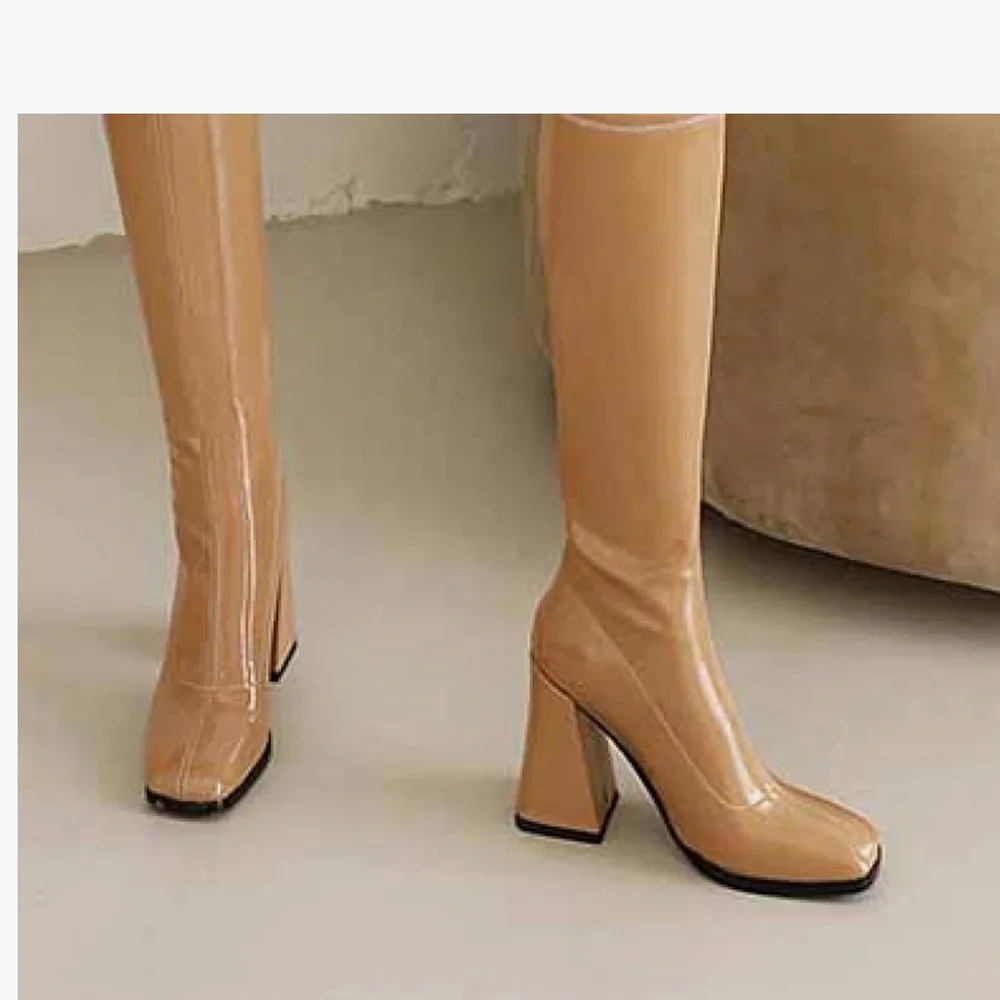 Liquid leather stacked tall Stylish Tan Women's Boots size 8